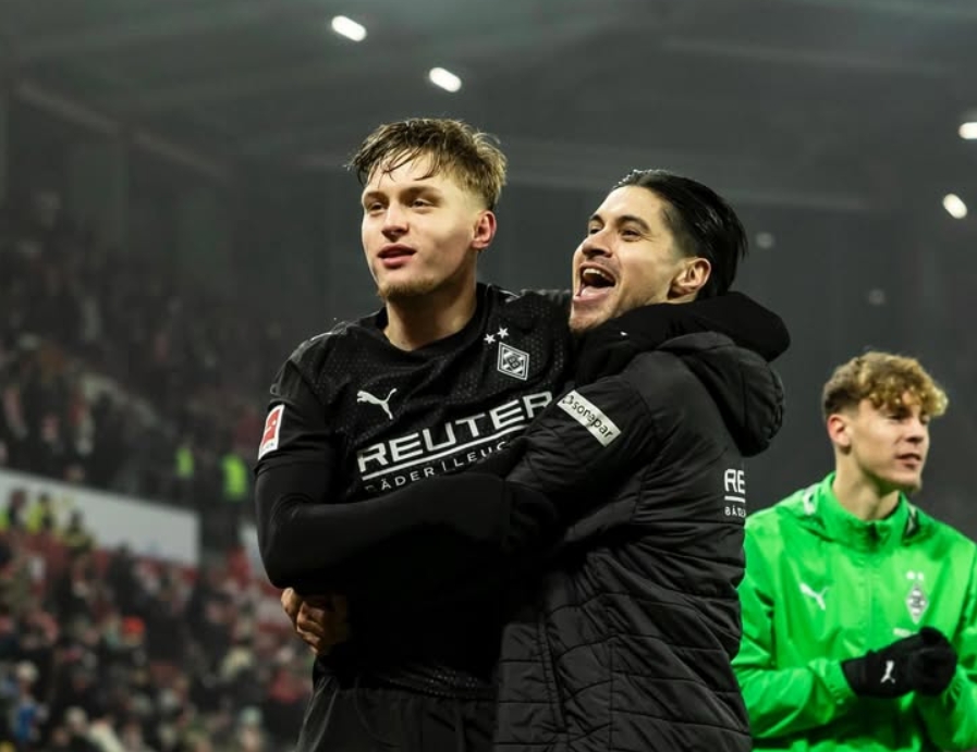 Borussia Monchengladbach Curi Kemenangan